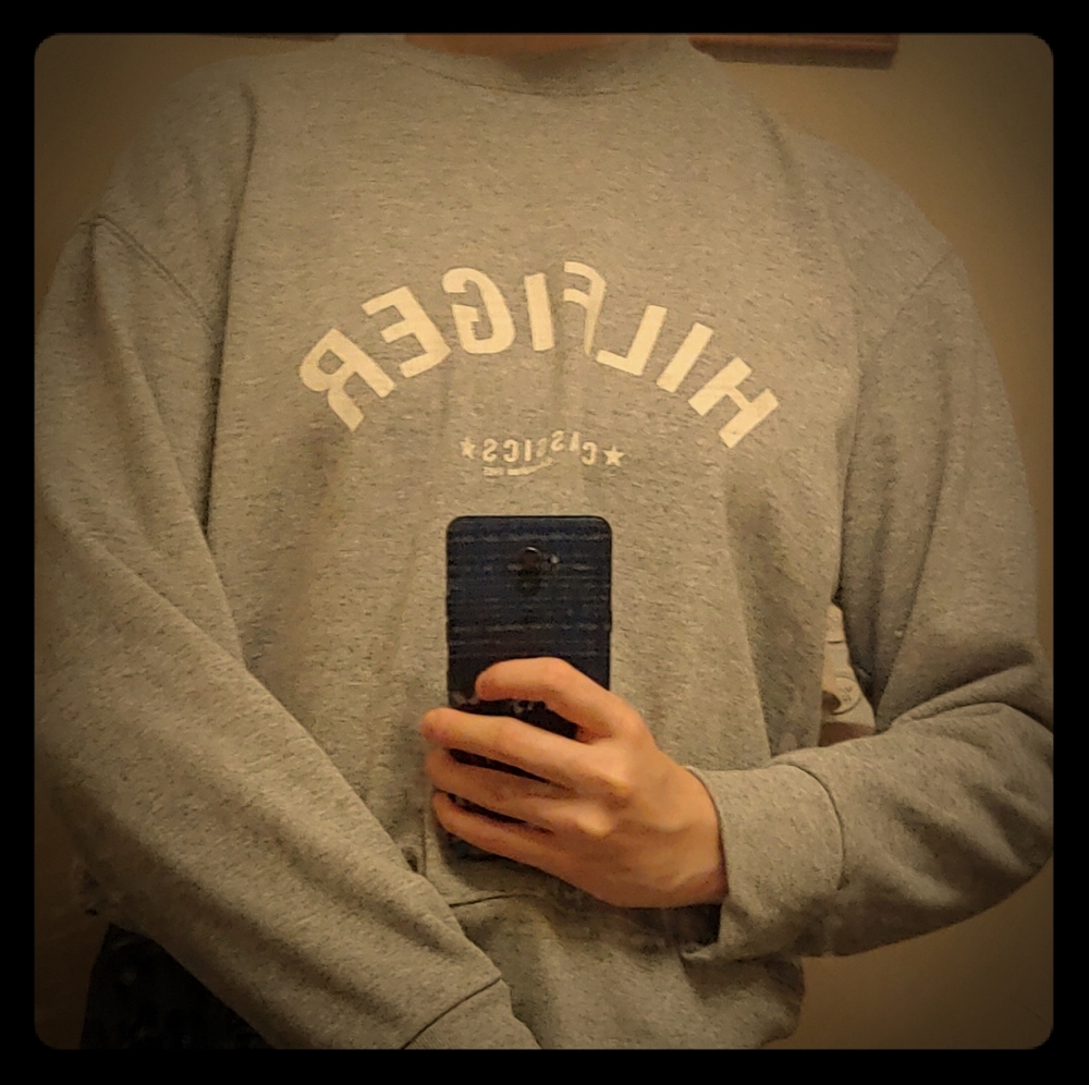 Vintage Gray Tommy Hilfiger Sweatshirt